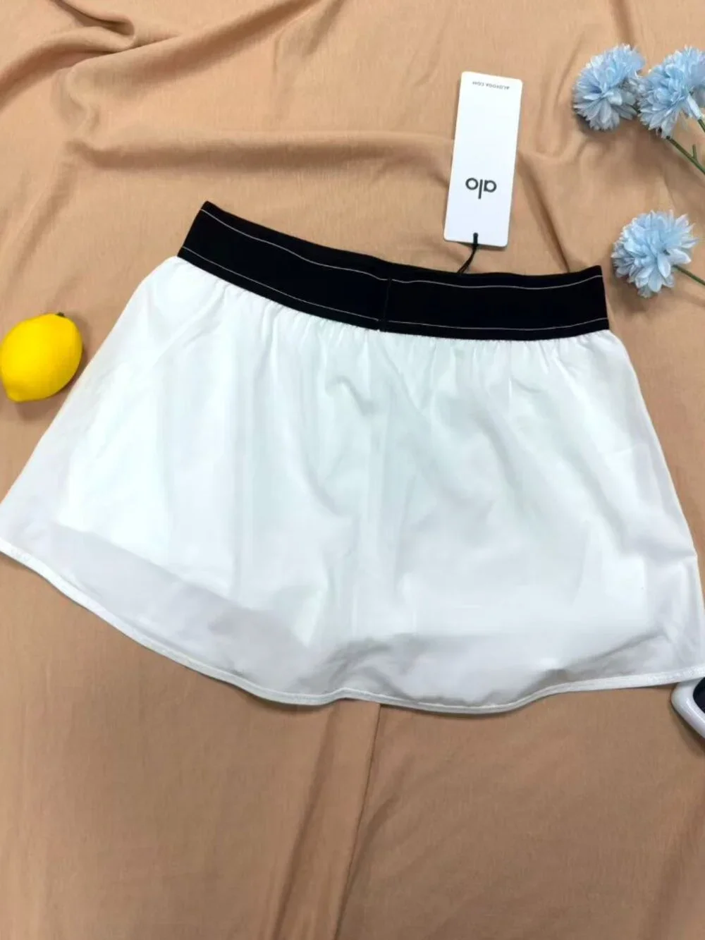 🍱ALO Yoga Versatile White Tennis Skirt Elevated Athleisure Sporty🧁Summer Look